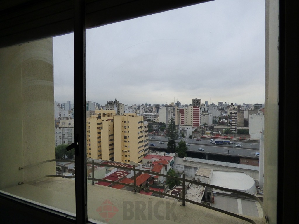 SALTA al 1300 Piso 13 12