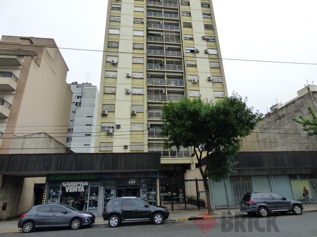 SALTA al 1300 Piso 13 37