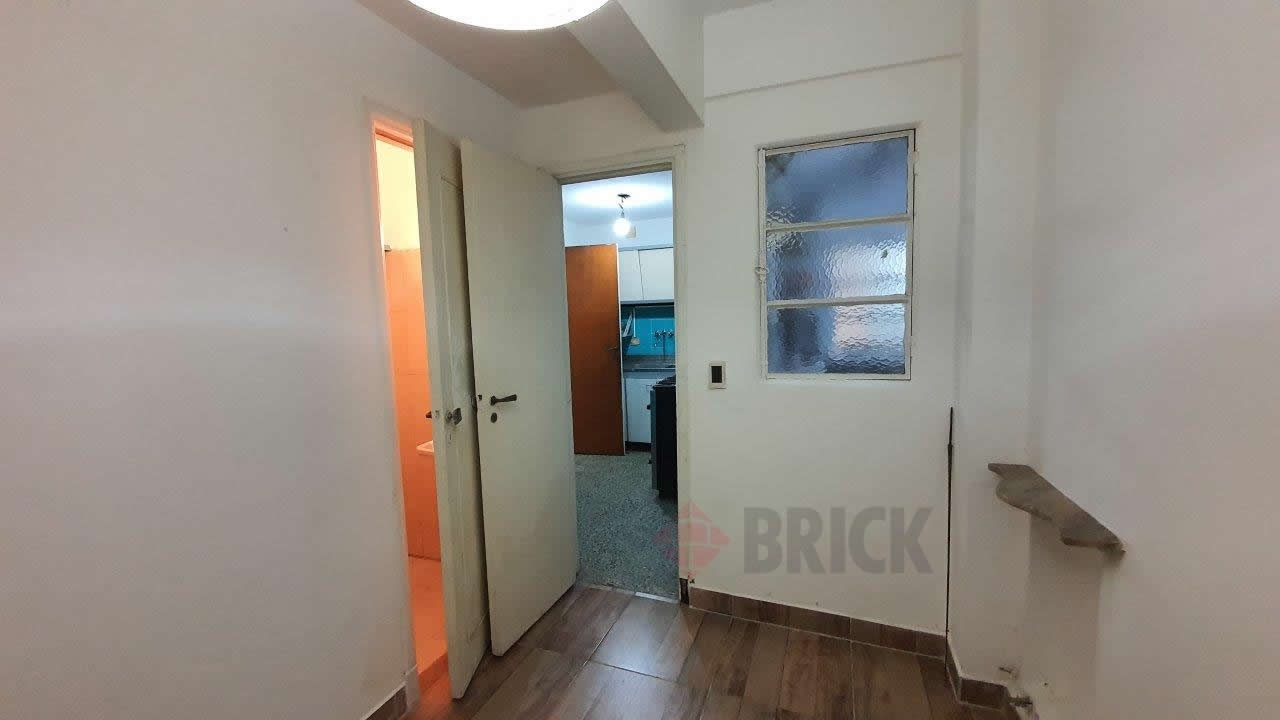 CORRIENTES, AVDA. al 4900 Piso 1 20