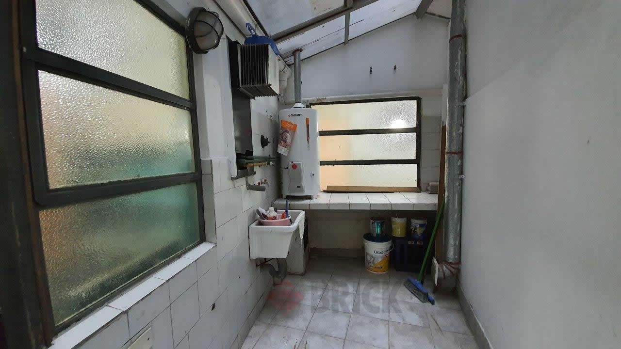 CORRIENTES, AVDA. al 4900 Piso 1 22