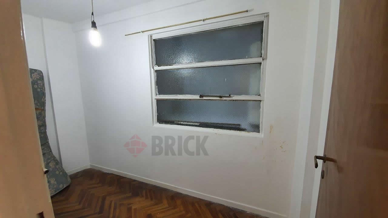 CORRIENTES, AVDA. al 4900 Piso 1 6