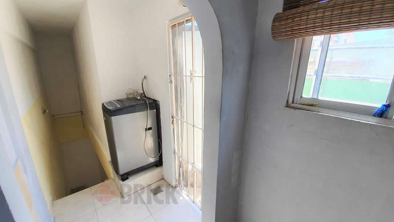 VELASCO, JUAN RAMIREZ DE al 700 Piso 1 10