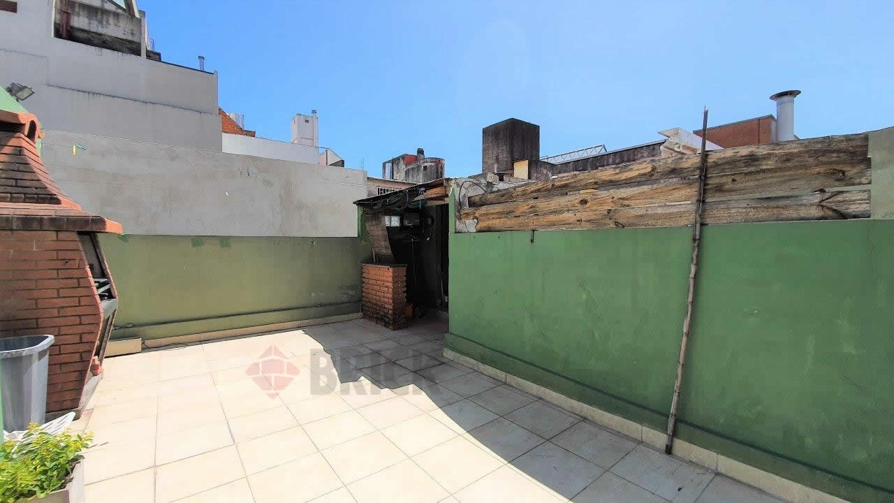 VELASCO, JUAN RAMIREZ DE al 700 Piso 1 12