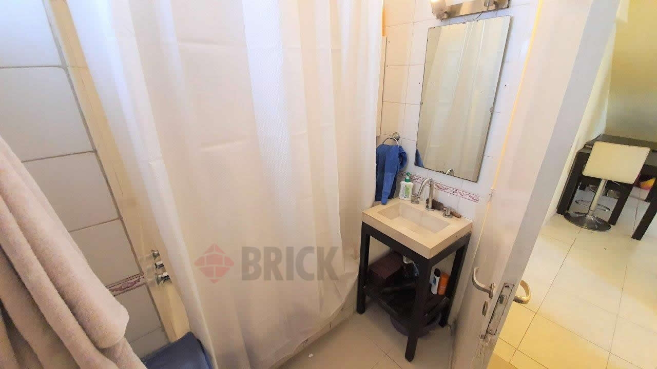 VELASCO, JUAN RAMIREZ DE al 700 Piso 1 6