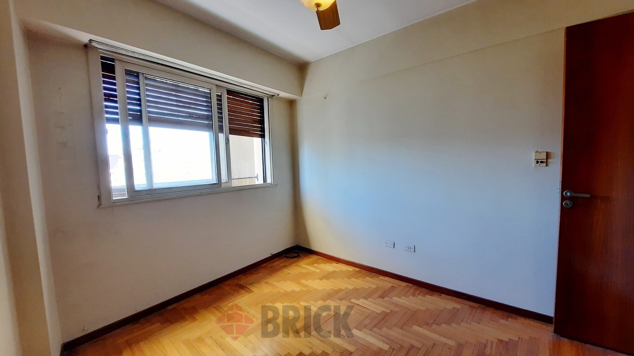 ALBERDI, JUAN B., AV. al 1500 Piso 8 11