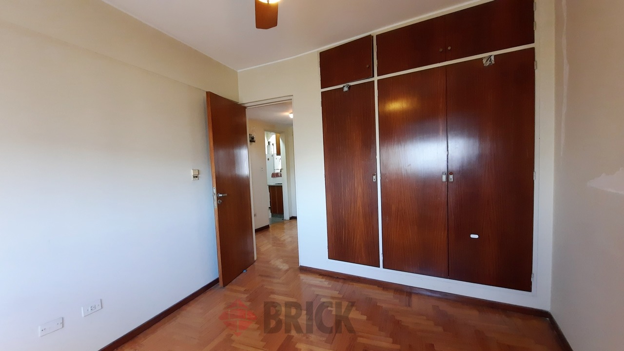 ALBERDI, JUAN B., AV. al 1500 Piso 8 12