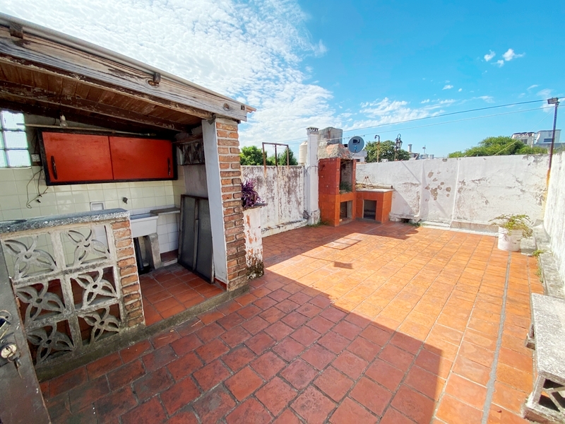 LAUREANA FERRARI al 70 11