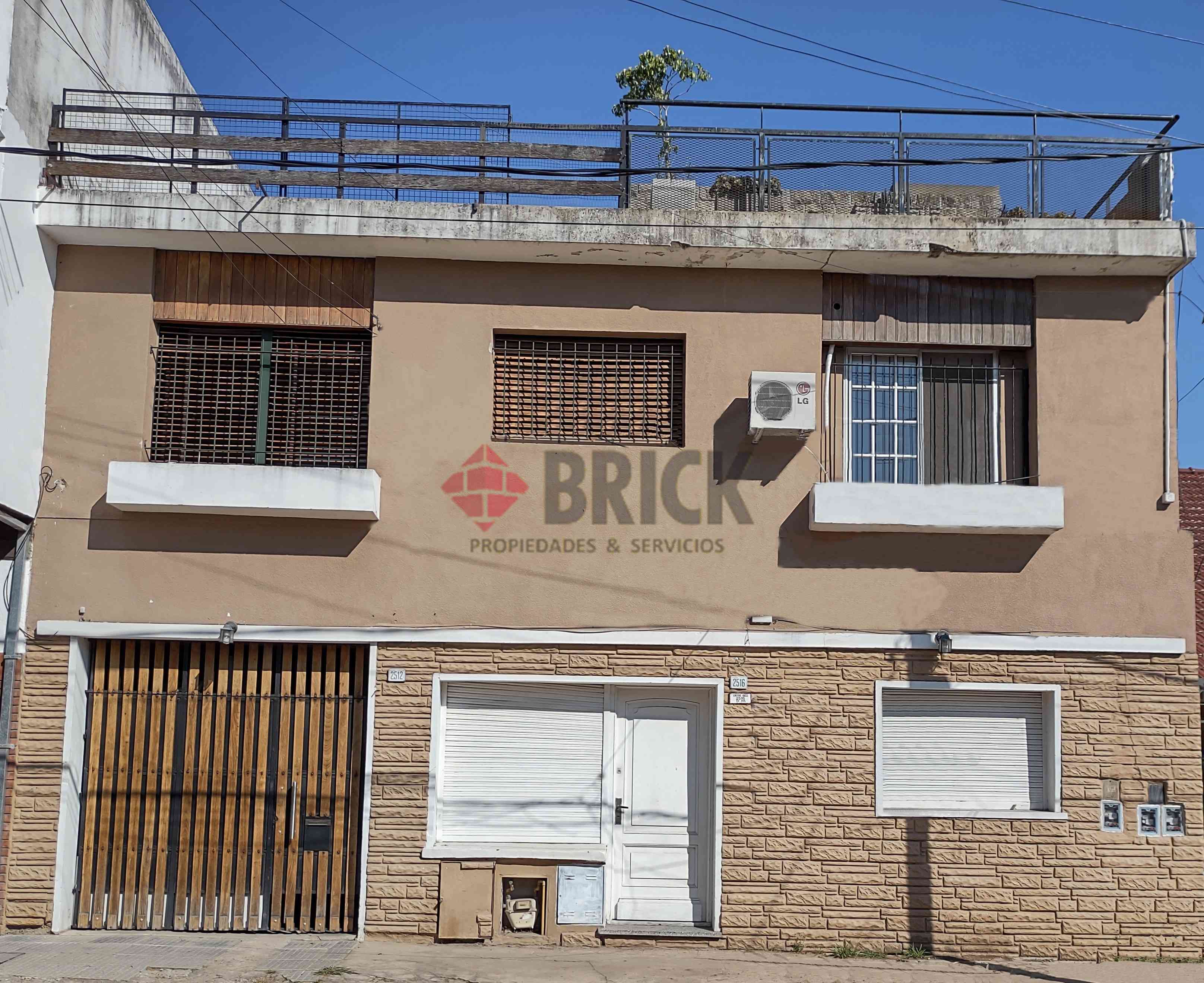 ENTRE RIOS al 2500 Piso 1 1