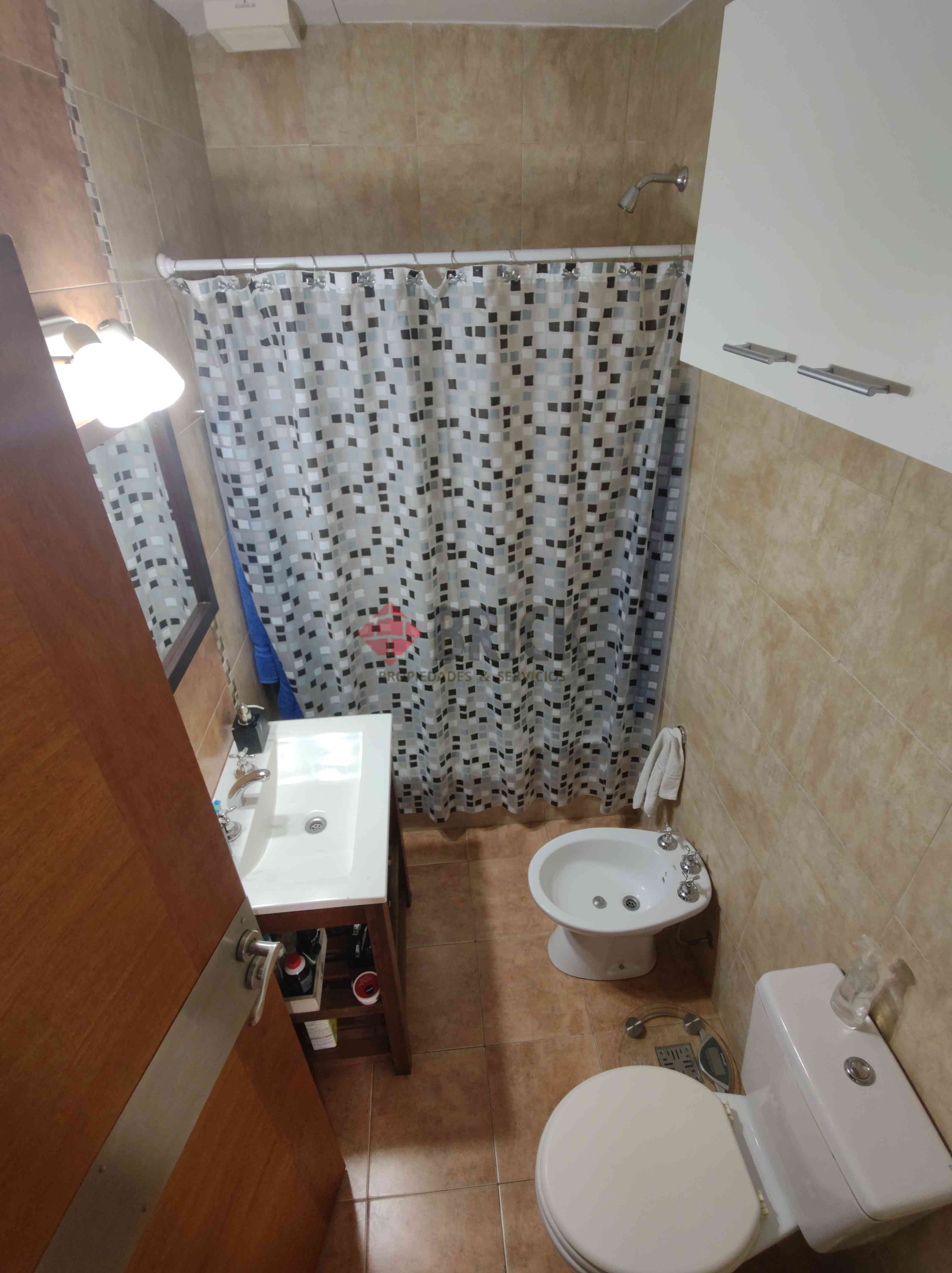 ENTRE RIOS al 2500 Piso 1 5