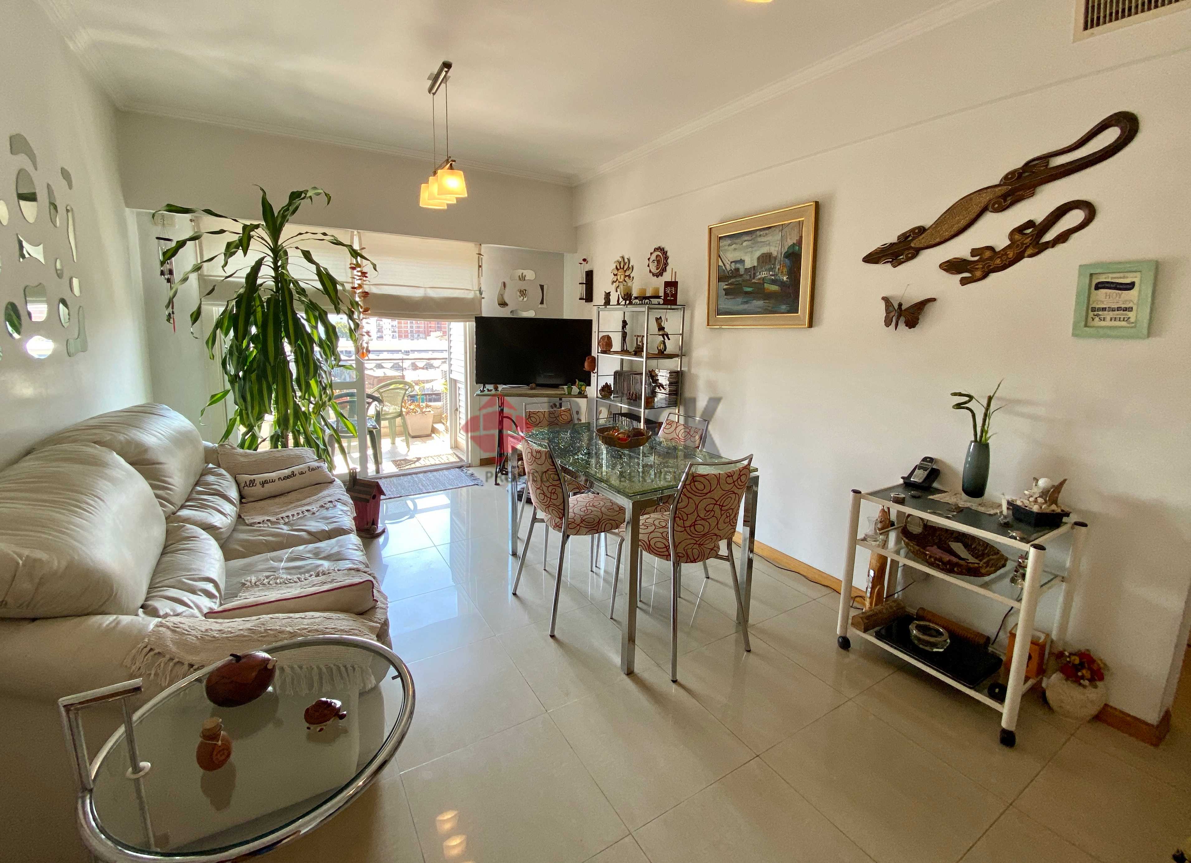 LAS HERAS al 100 Piso 6 4