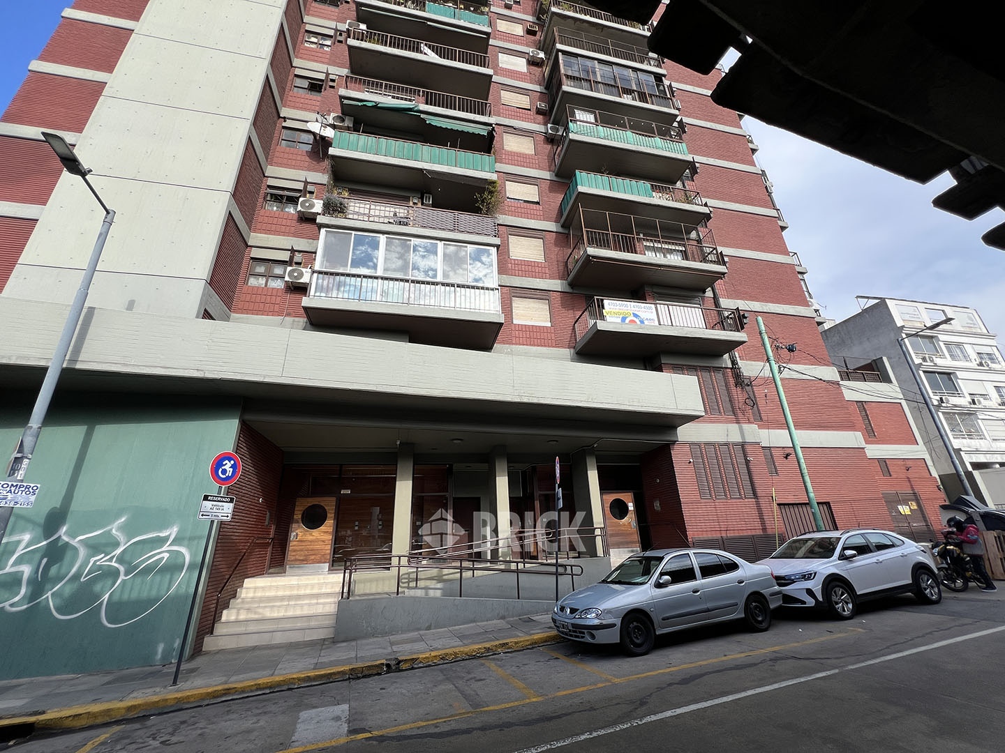 GENERAL PAZ, AV. al 1100 Piso 18 19