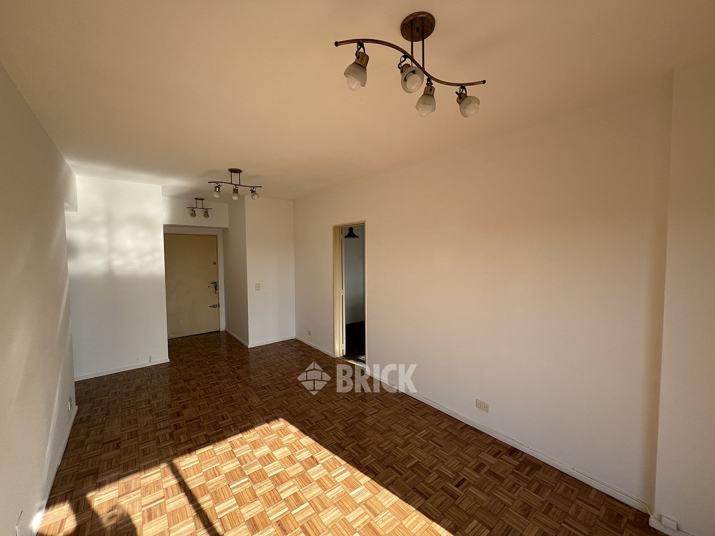 GENERAL PAZ, AV. al 1100 Piso 18 4