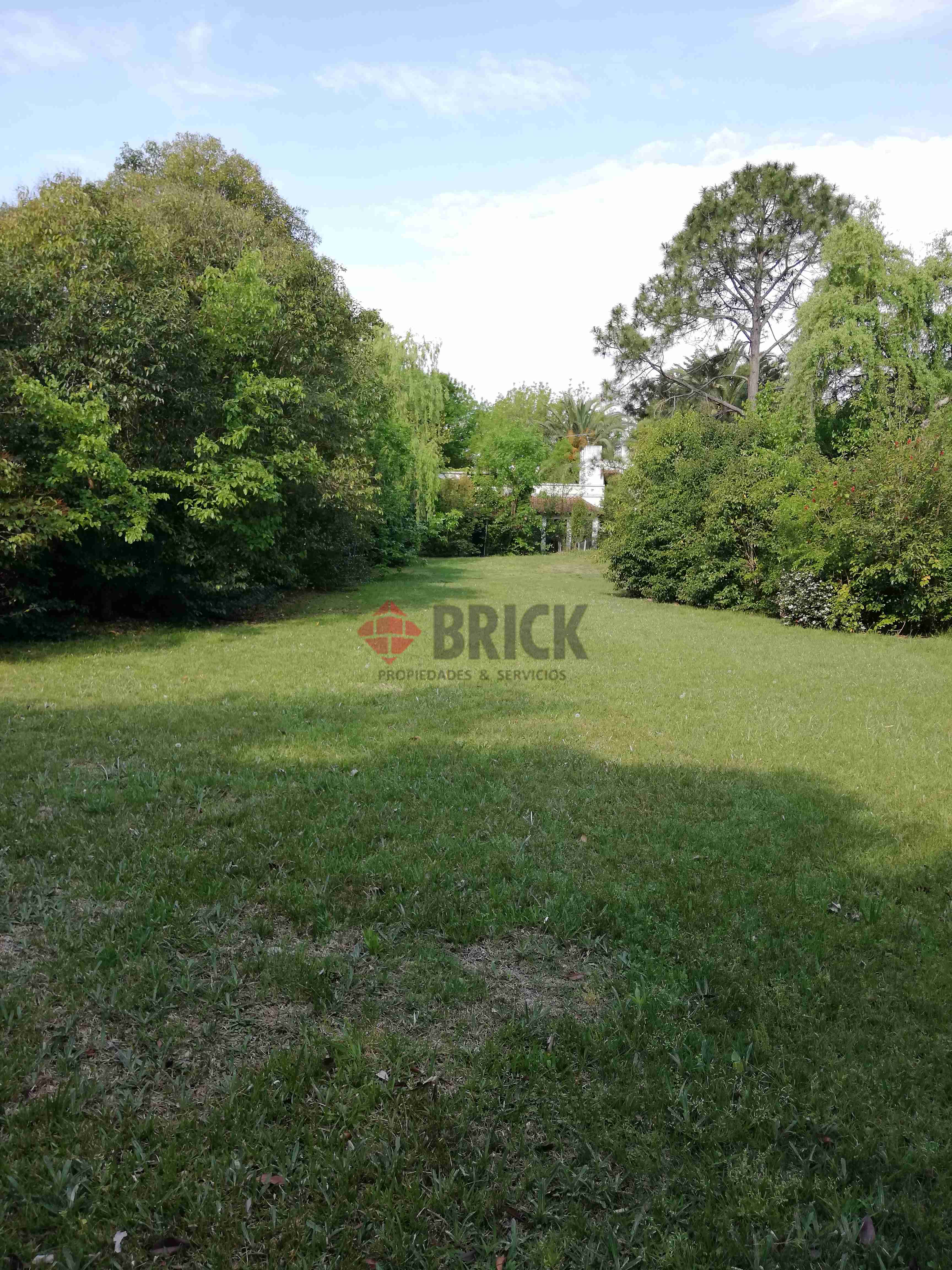 GOLFERS COUNTRY CLUB 2