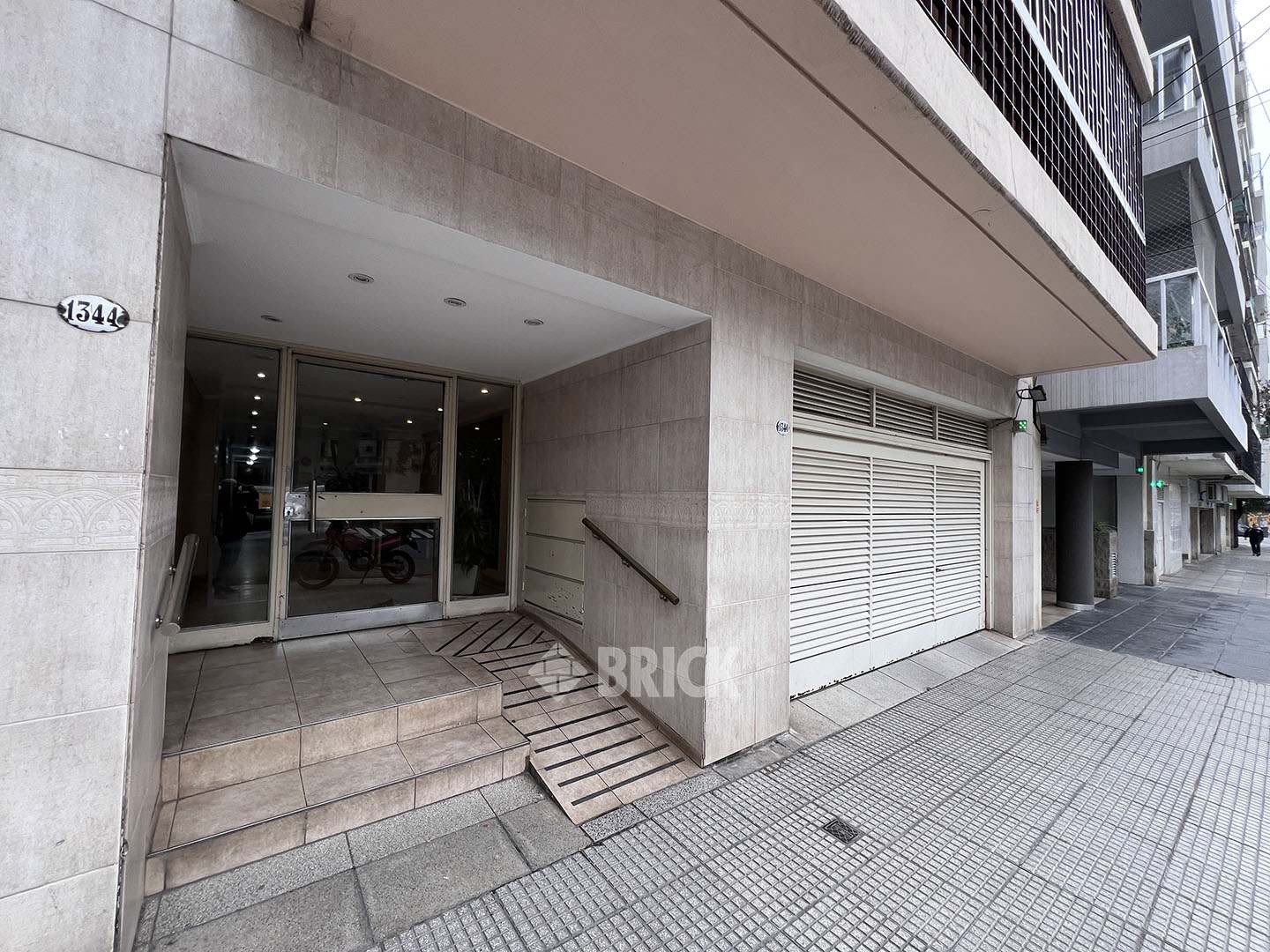 MARECHAL, LEOPOLDO al 1300 Piso 3 10