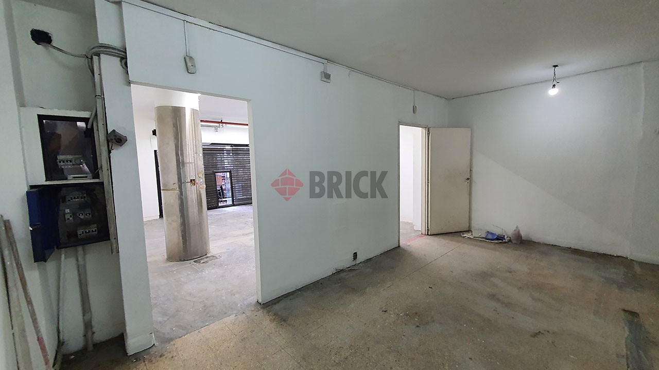 LAS HERAS, AV. al 2600 2