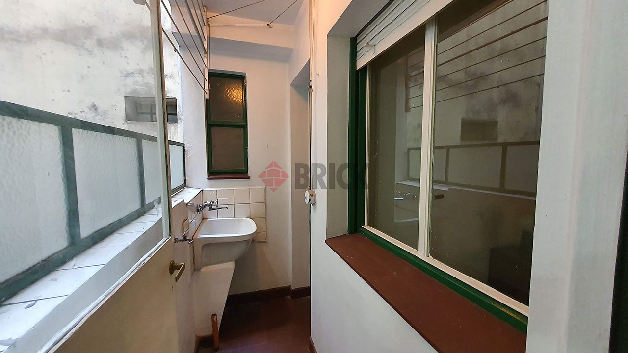 CNEL. DIAZ, AV. al 1700 Piso 4 14