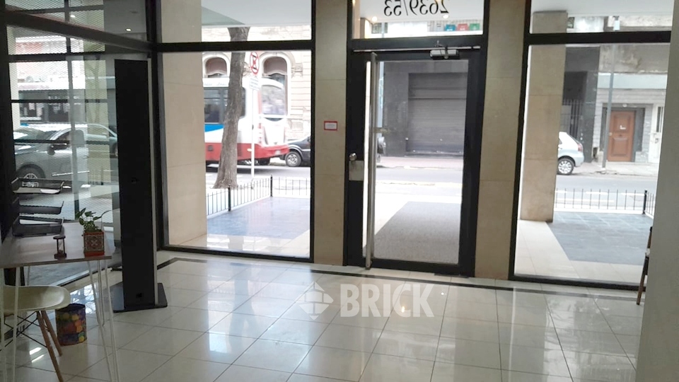 ALSINA, ADOLFO al 2600 Piso 4 14