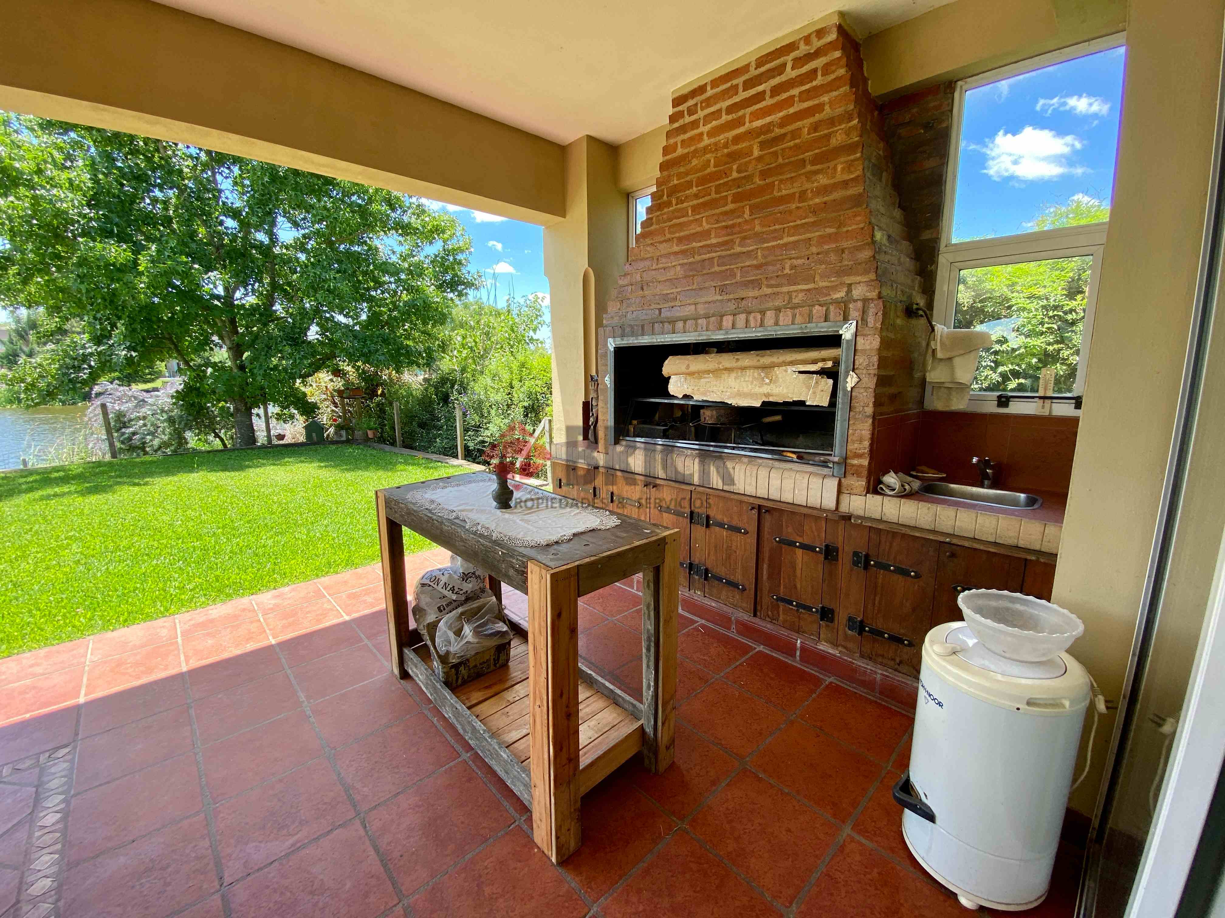 Bº SAN ISIDRO LABRADOR 9