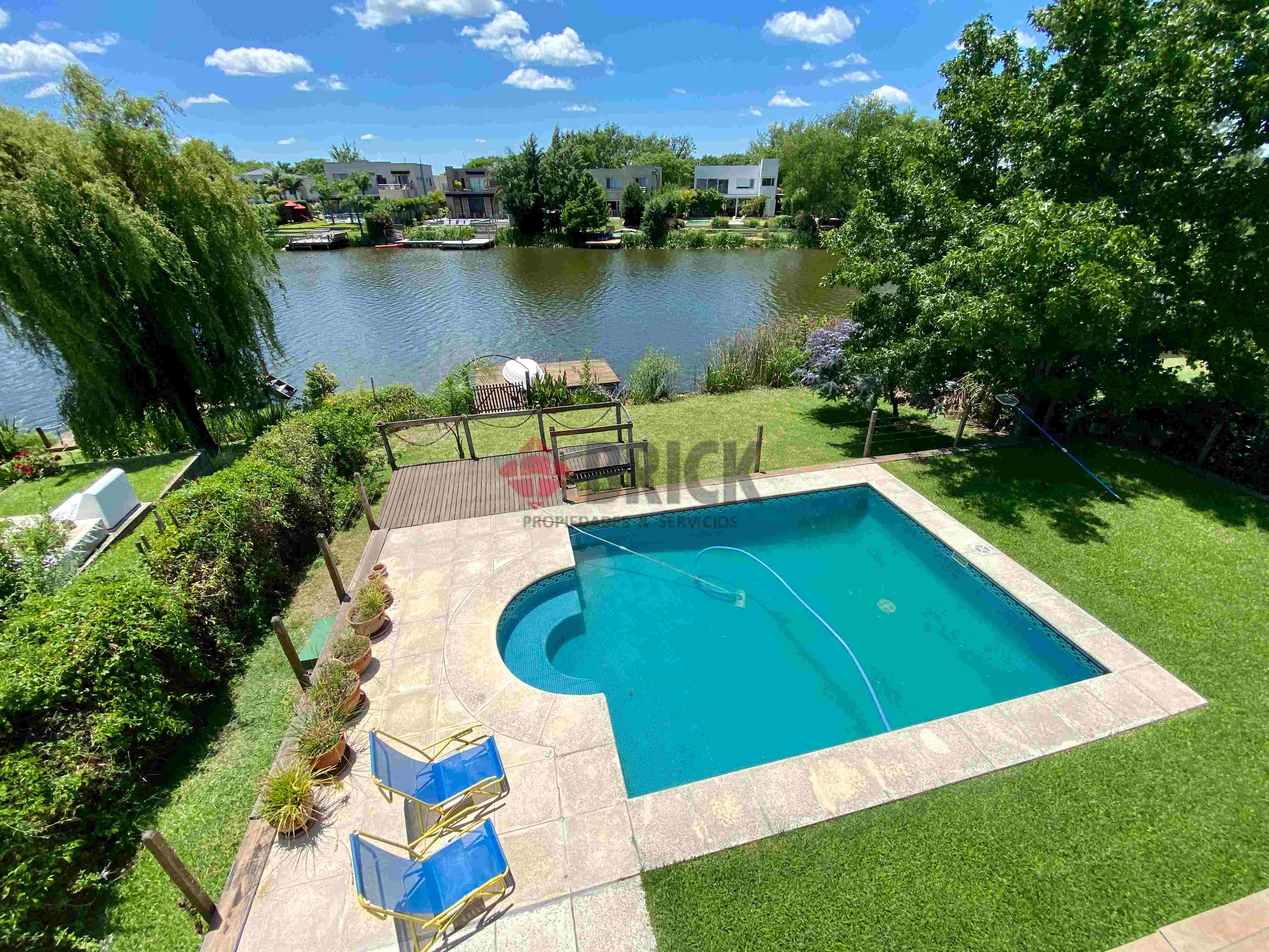 Bº SAN ISIDRO LABRADOR 24