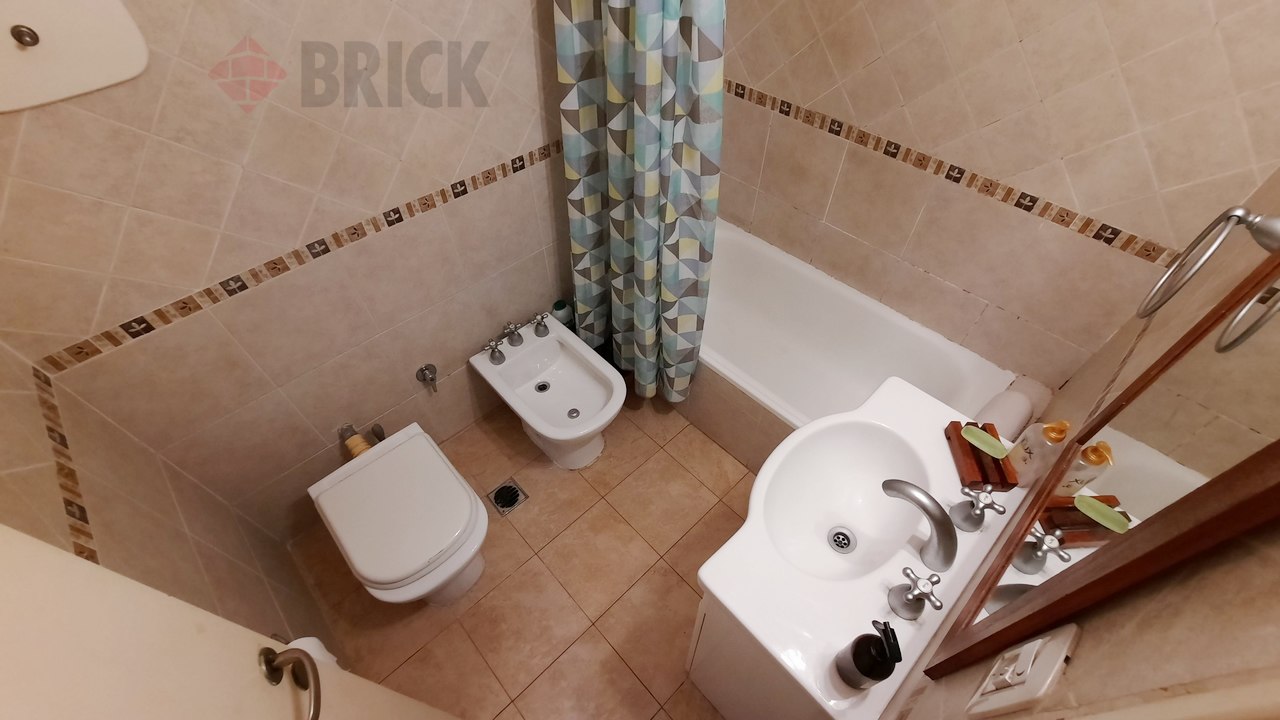 BILLINGHURST al 1200 Piso 5 14