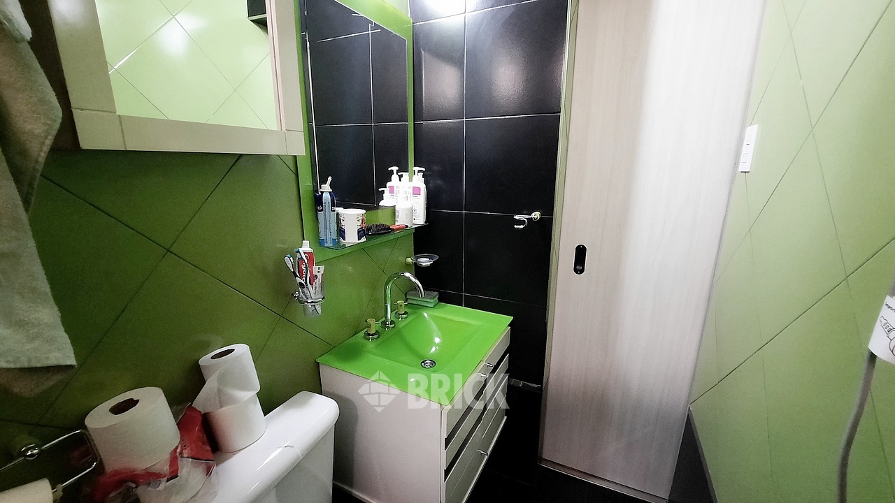 AVELLANEDA, AV. al 2400 Piso 2 20