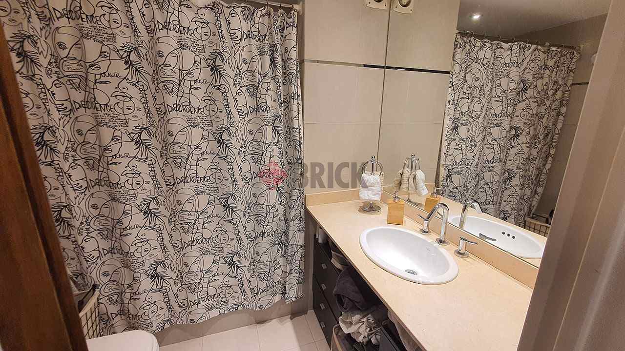 HERNANDEZ, JOSE al 2200 Piso 3 9