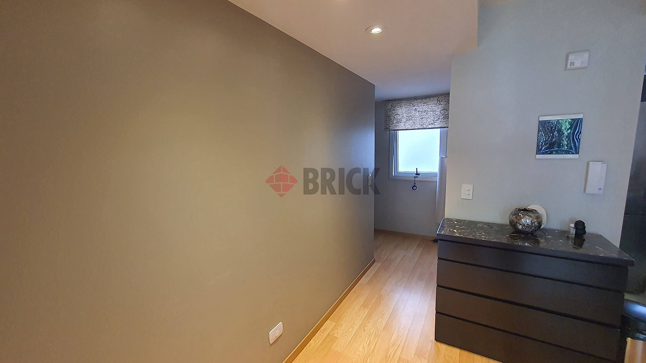 HERNANDEZ, JOSE al 2200 Piso 3 10