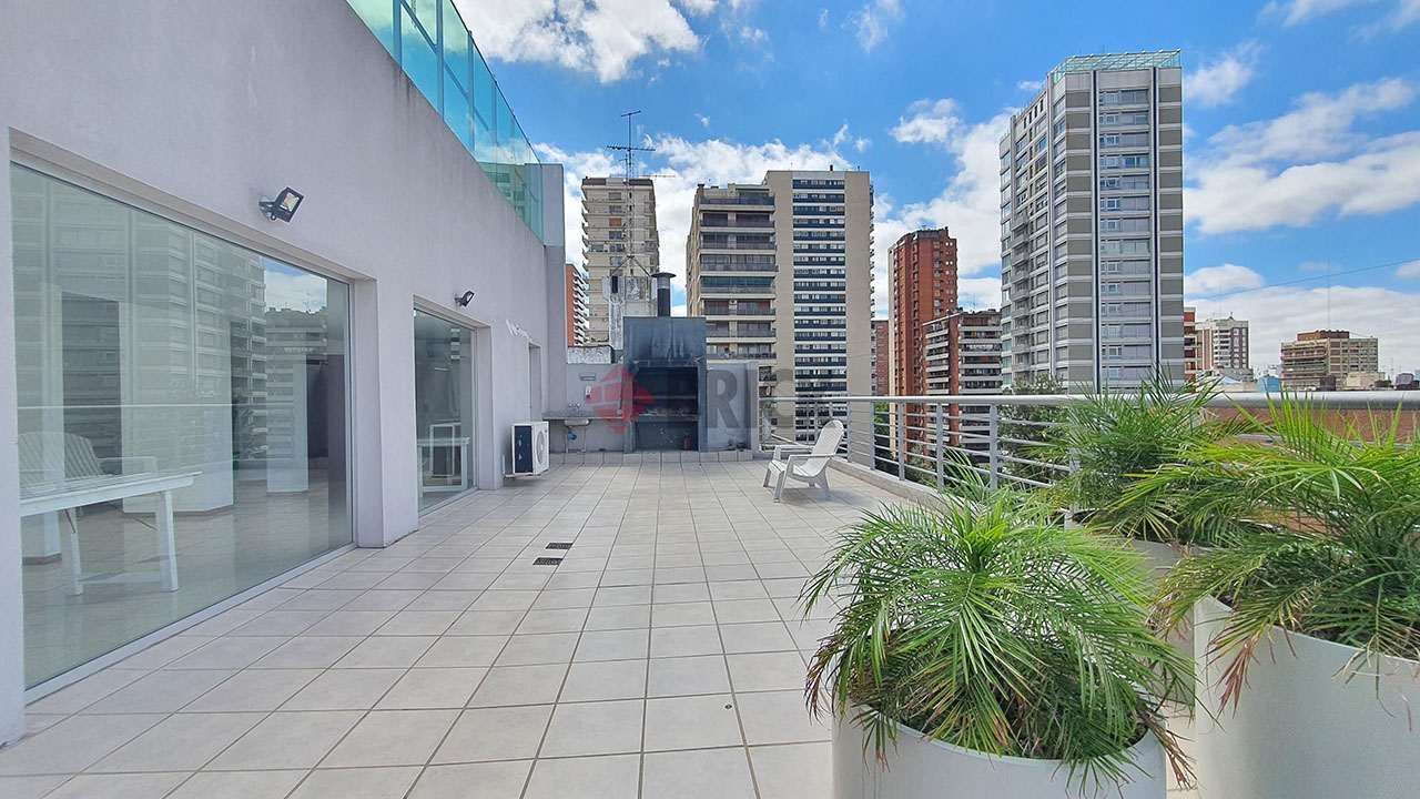 HERNANDEZ, JOSE al 2200 Piso 3 28