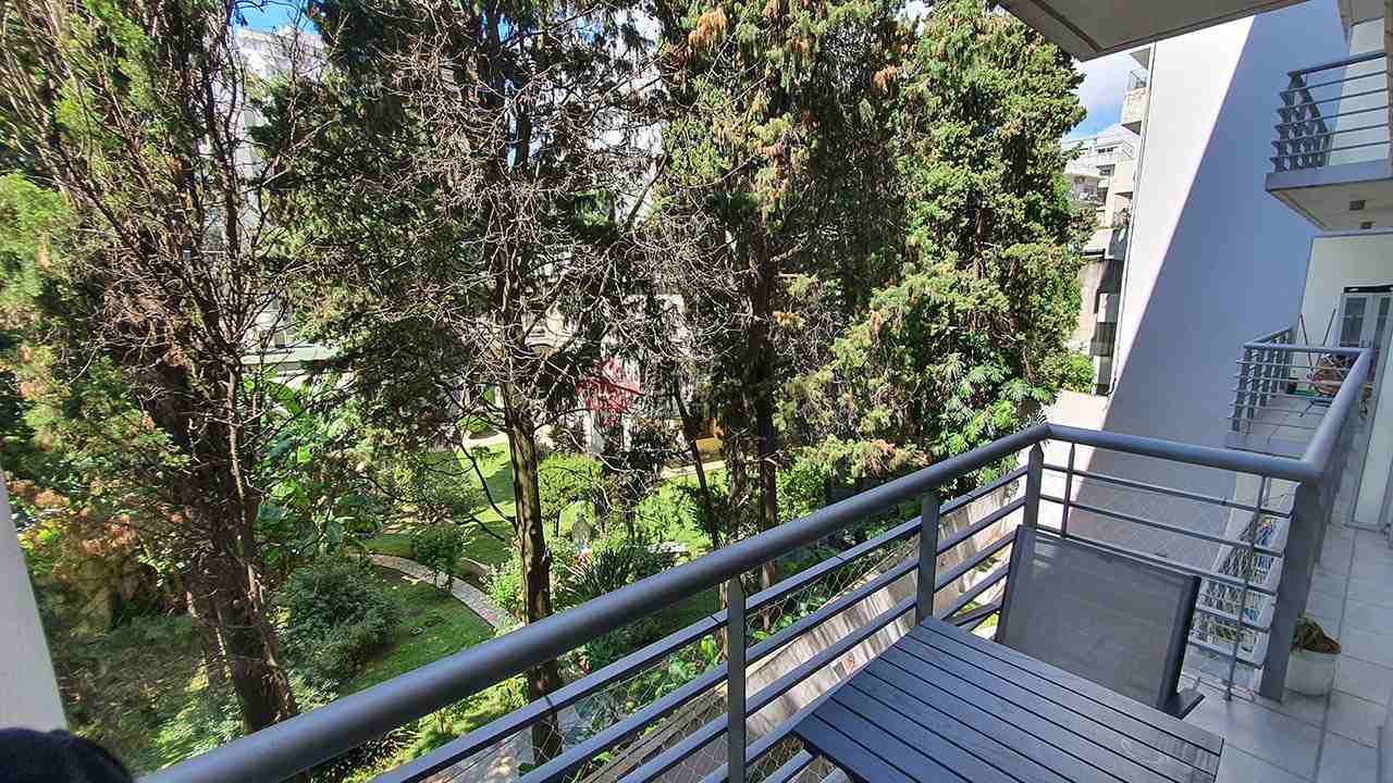 HERNANDEZ, JOSE al 2200 Piso 3 3