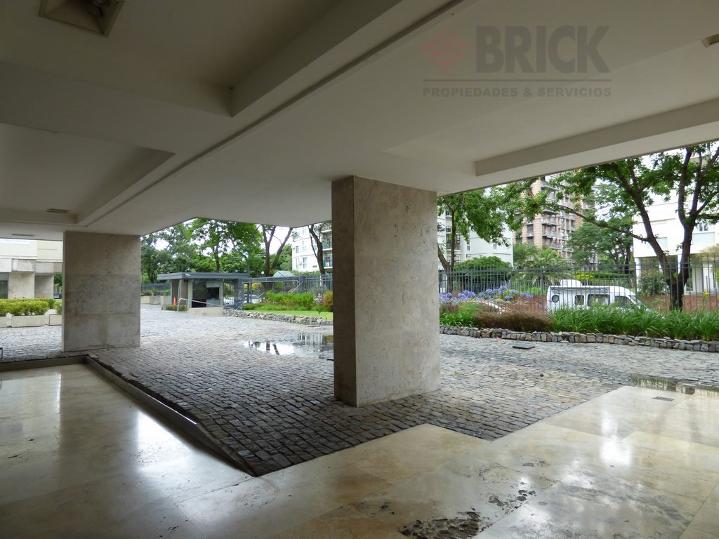 HUSARES al 2200 Piso 5 37