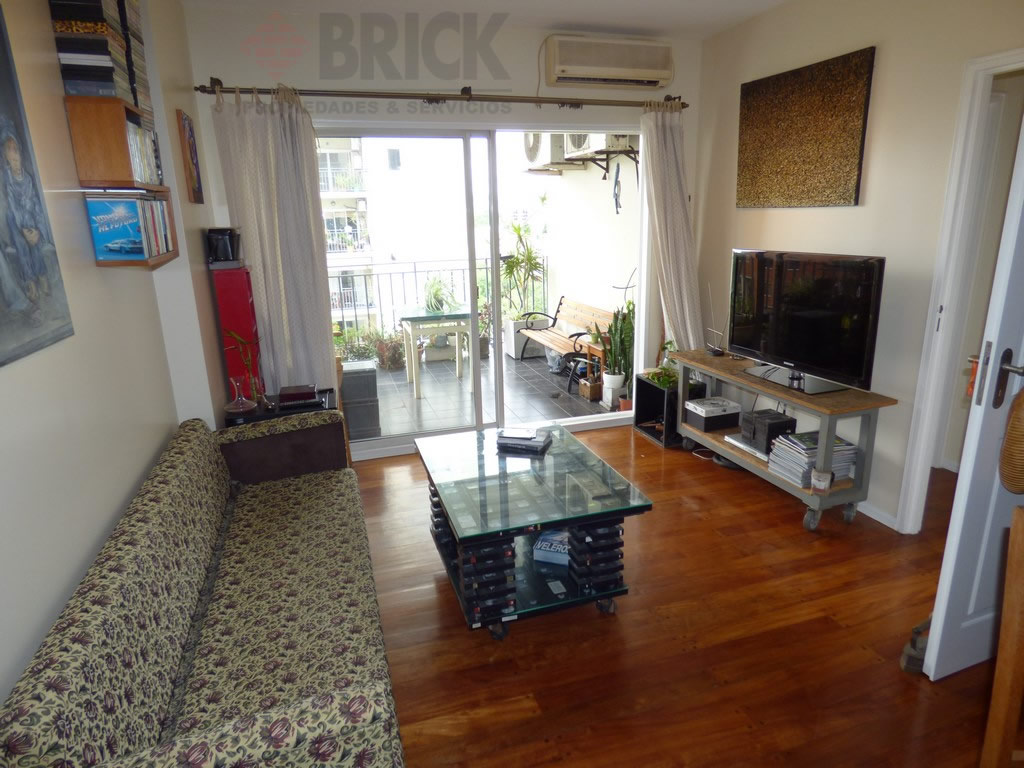 HUSARES al 2200 Piso 5 3