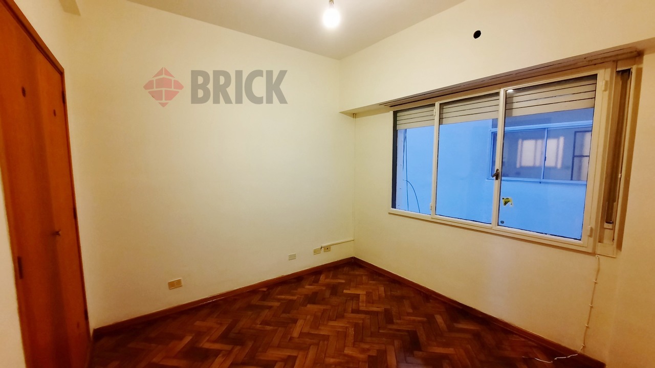 MANSILLA, GRAL. LUCIO al 2400 Piso 2 12