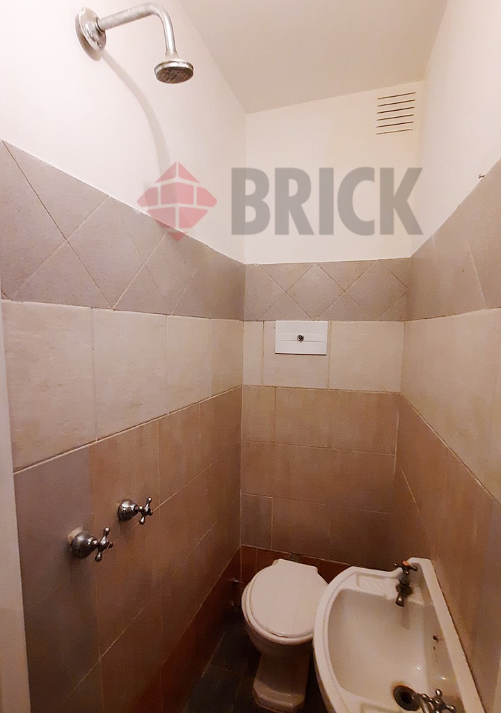 MANSILLA, GRAL. LUCIO al 2400 Piso 2 25