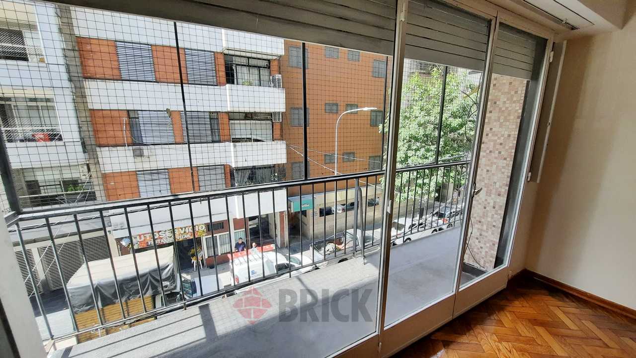 MANSILLA, GRAL. LUCIO al 2400 Piso 2 3