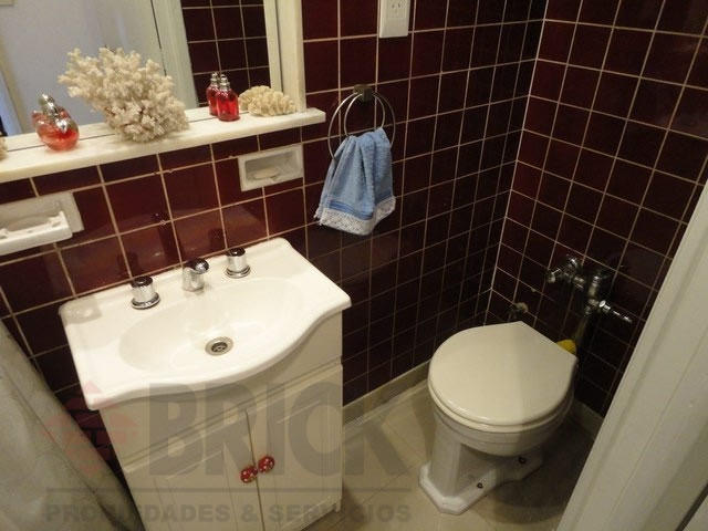 FRENCH al 2200 Piso 6 18