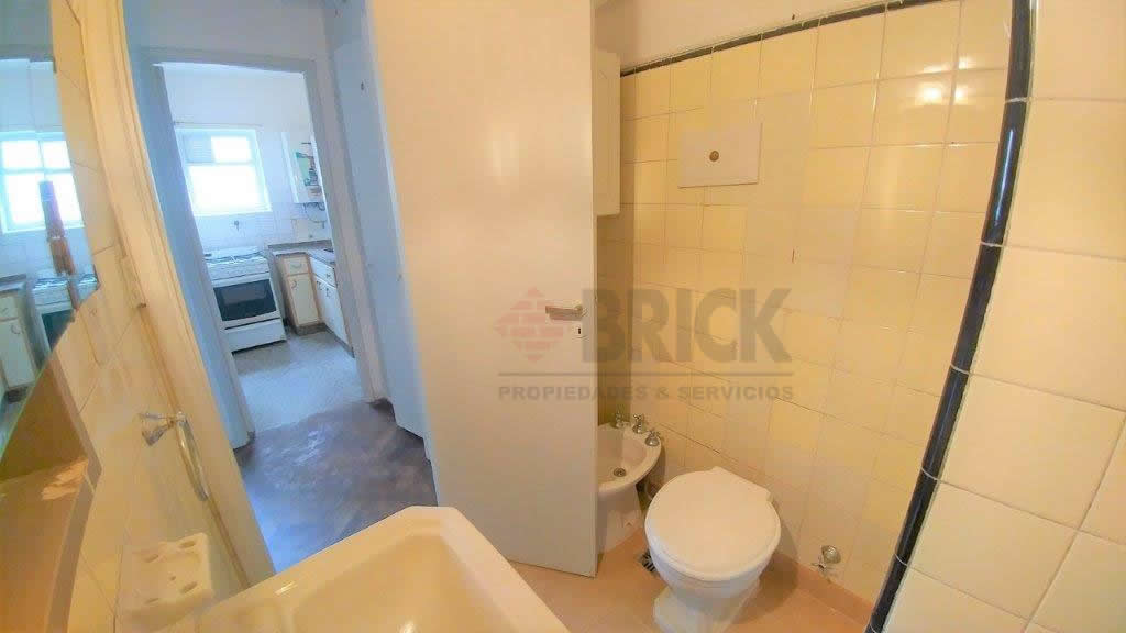 SALGUERO, JERONIMO al 1900 Piso 4 7