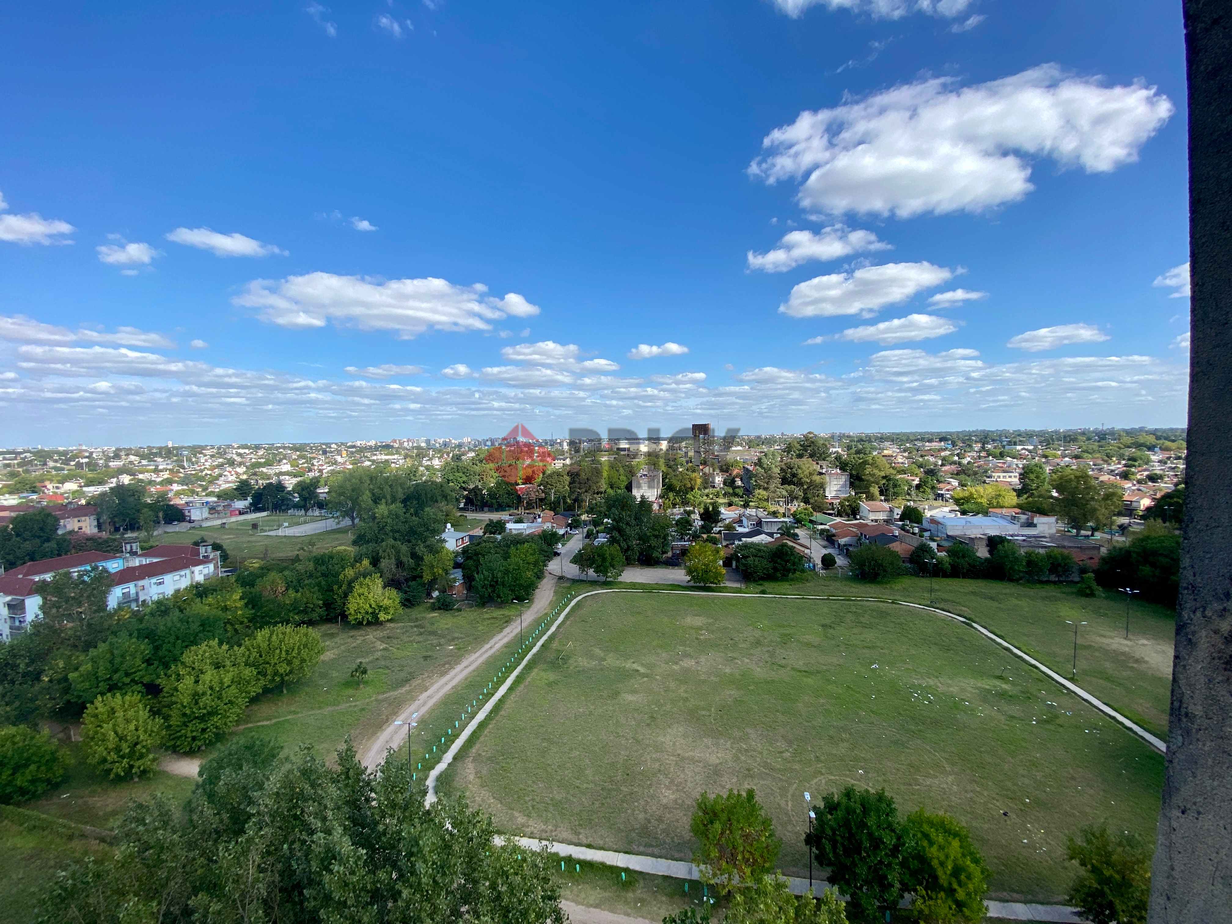 BRADLEY,EDUARDO al 300 Piso 12 14