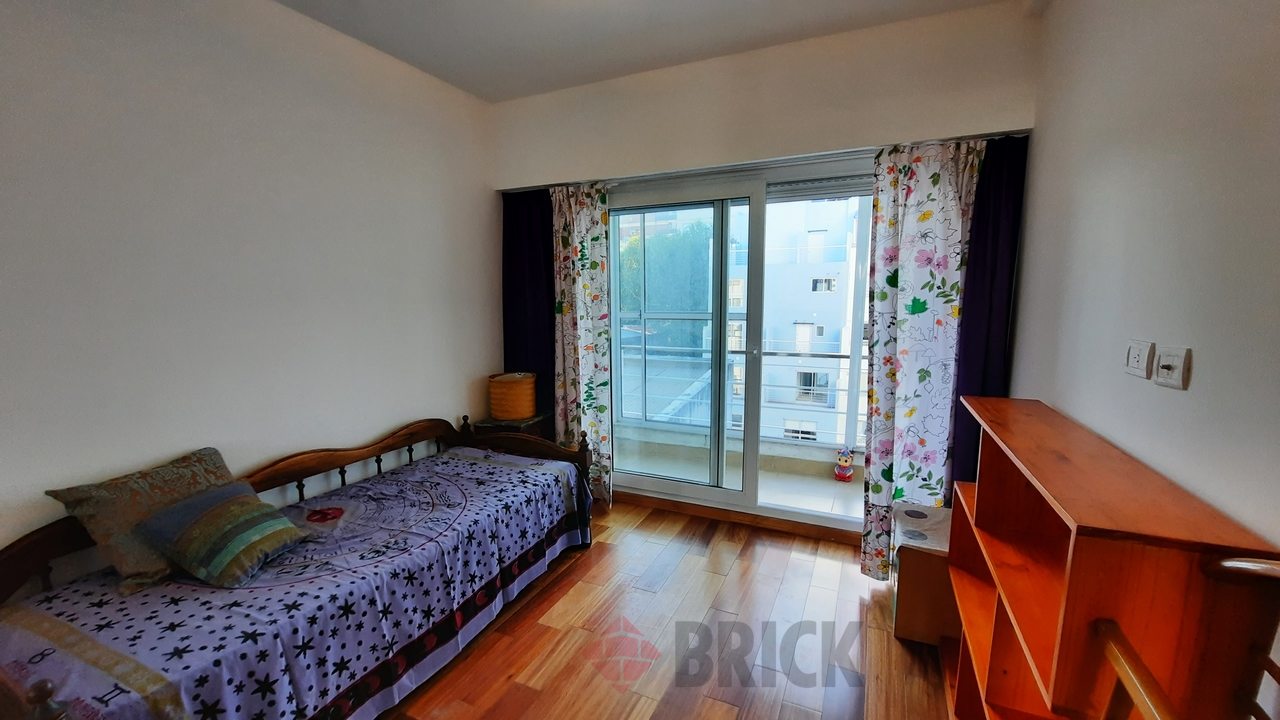 PALPA al 2500 Piso 7 15