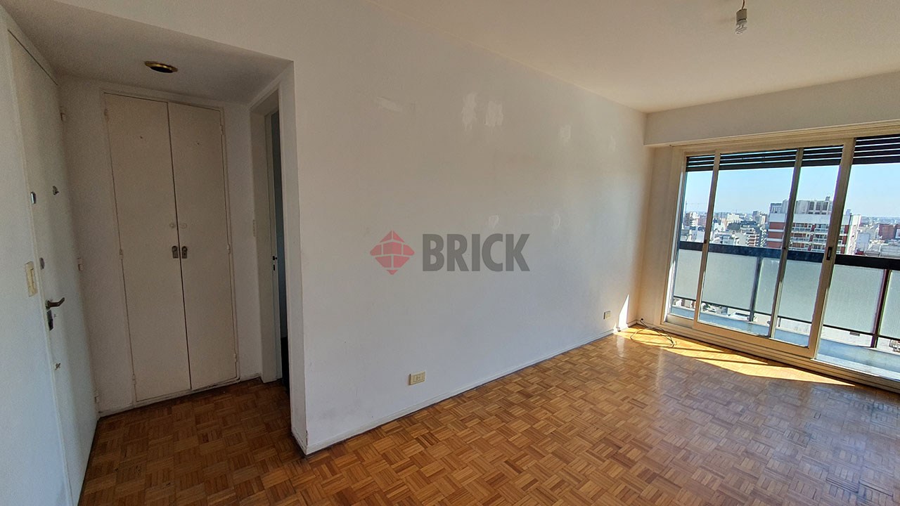 AGUILAR al 2300 Piso 20 4