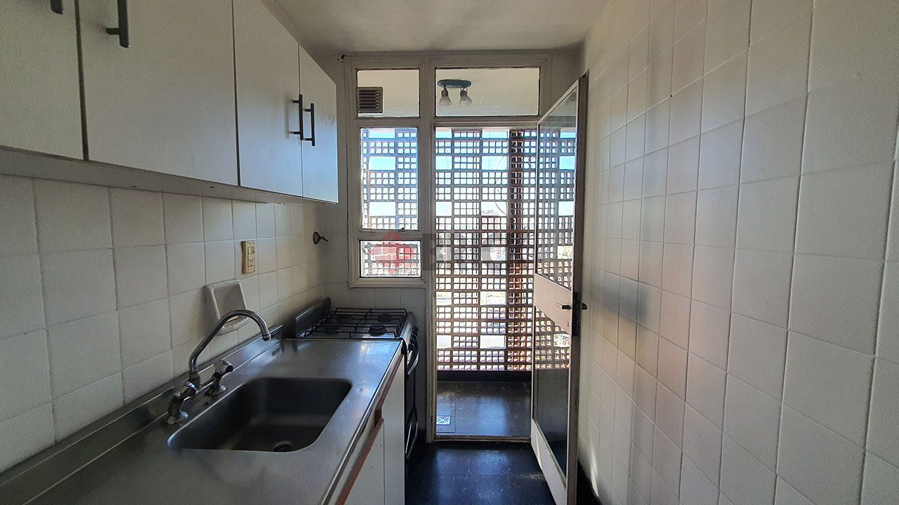 AGUILAR al 2300 Piso 20 6