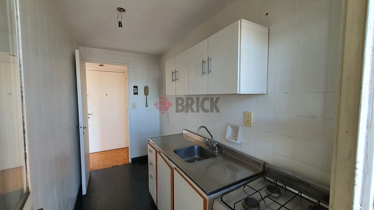 AGUILAR al 2300 Piso 20 8