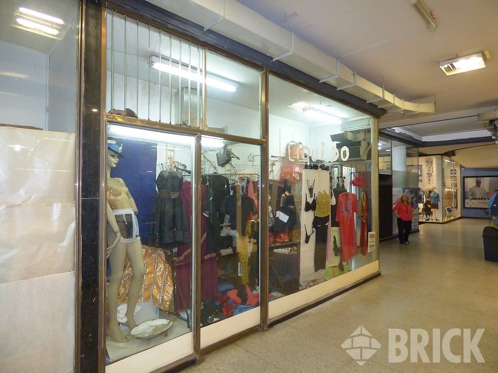 SANTA FE, AV. al 1500 Piso PB Loc. 40 5