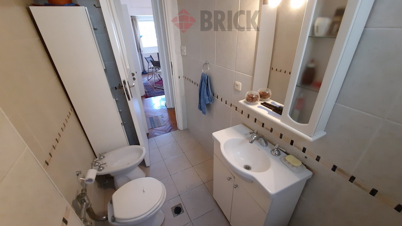 PELLEGRINI, CARLOS al 800 Piso 7 13