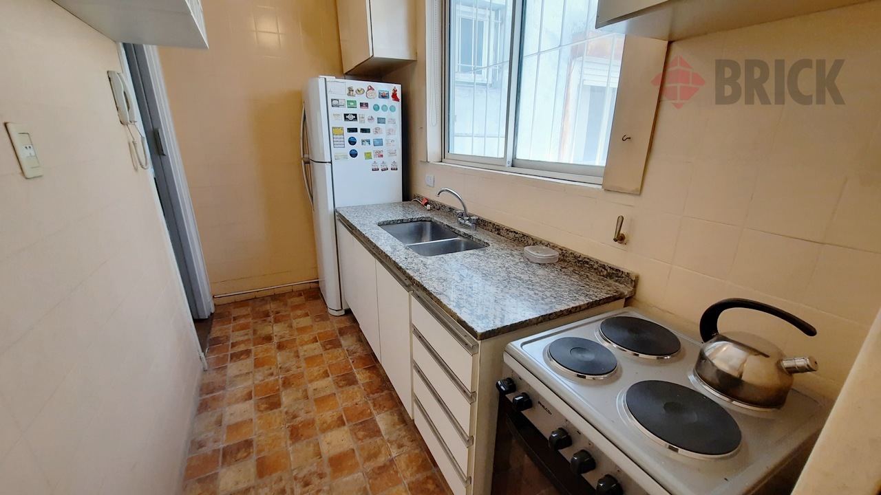 PELLEGRINI, CARLOS al 800 Piso 7 21