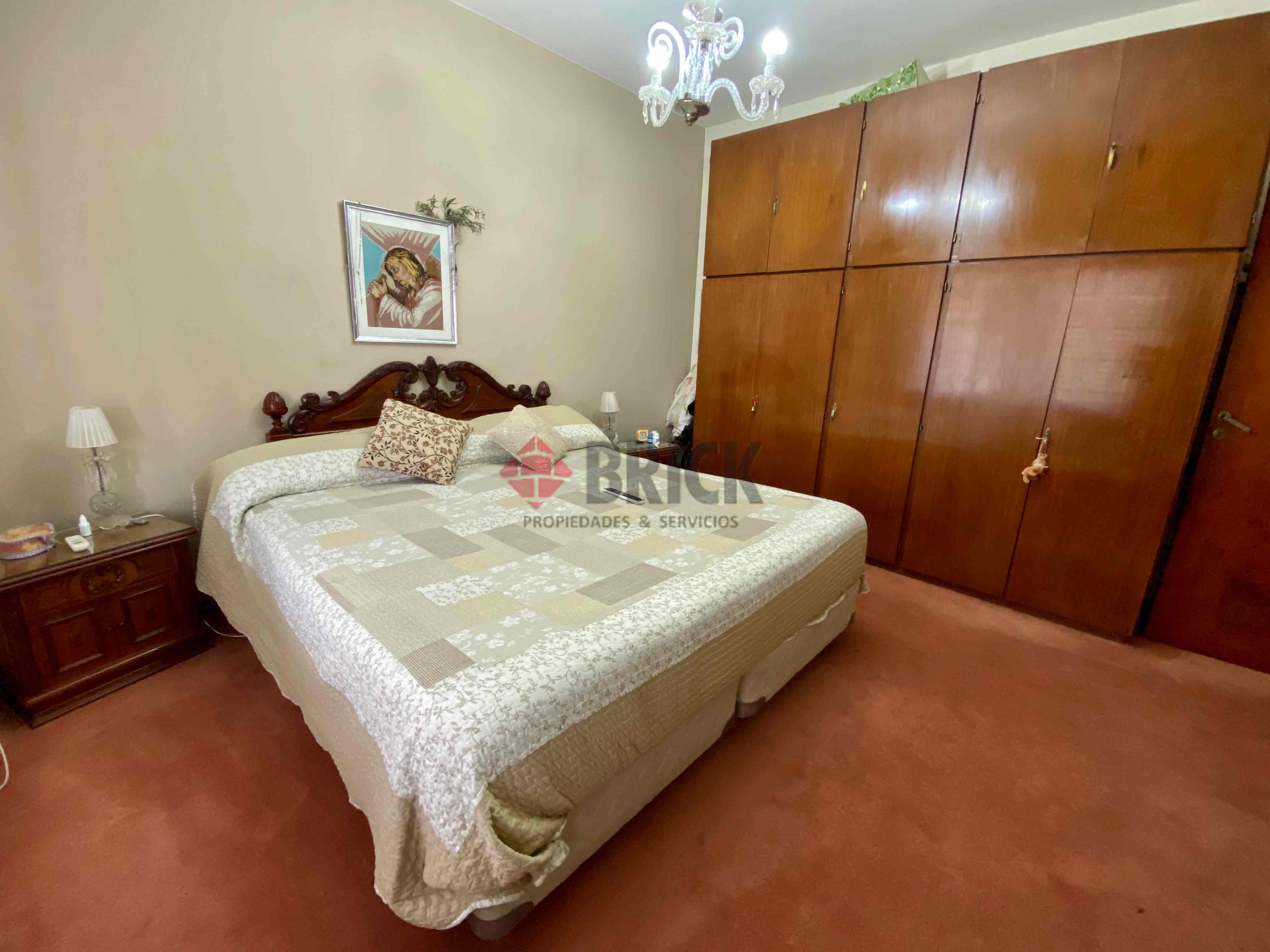 MERCEDES ALVAREZ al 2000 17