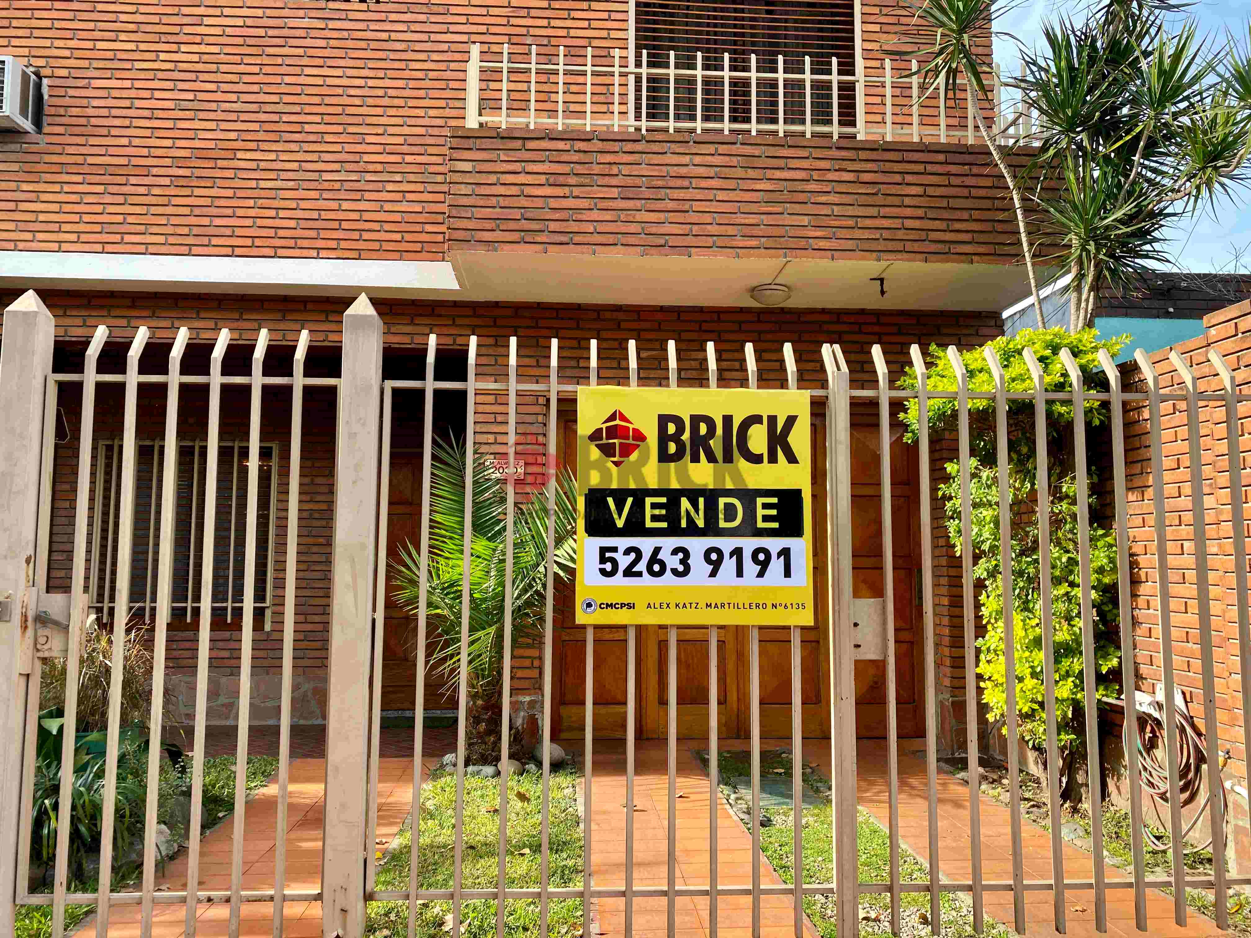 MERCEDES ALVAREZ al 2000 2