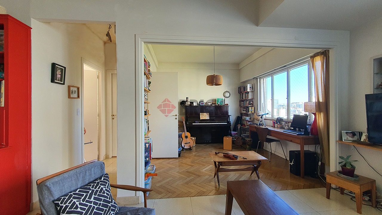 JURAMENTO, AV. al 1800 Piso 8 5