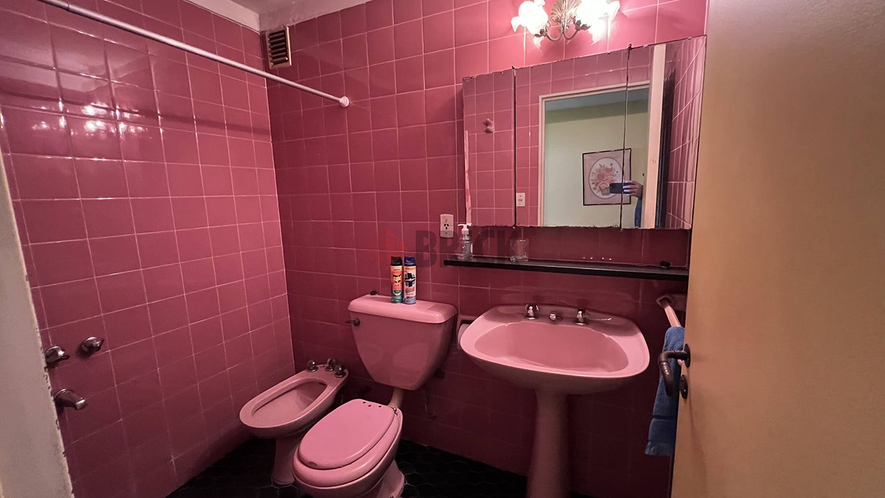 CONDE al 2200 Piso 6 14