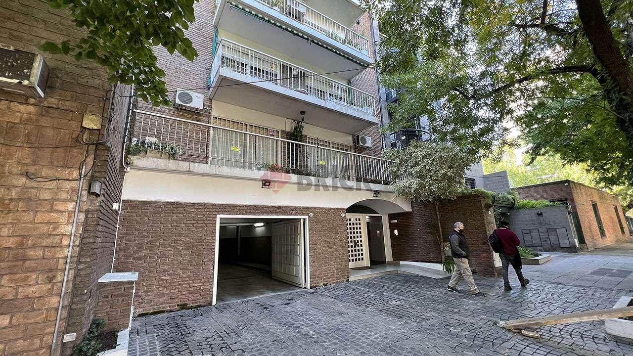 CONDE al 2200 Piso 6 39