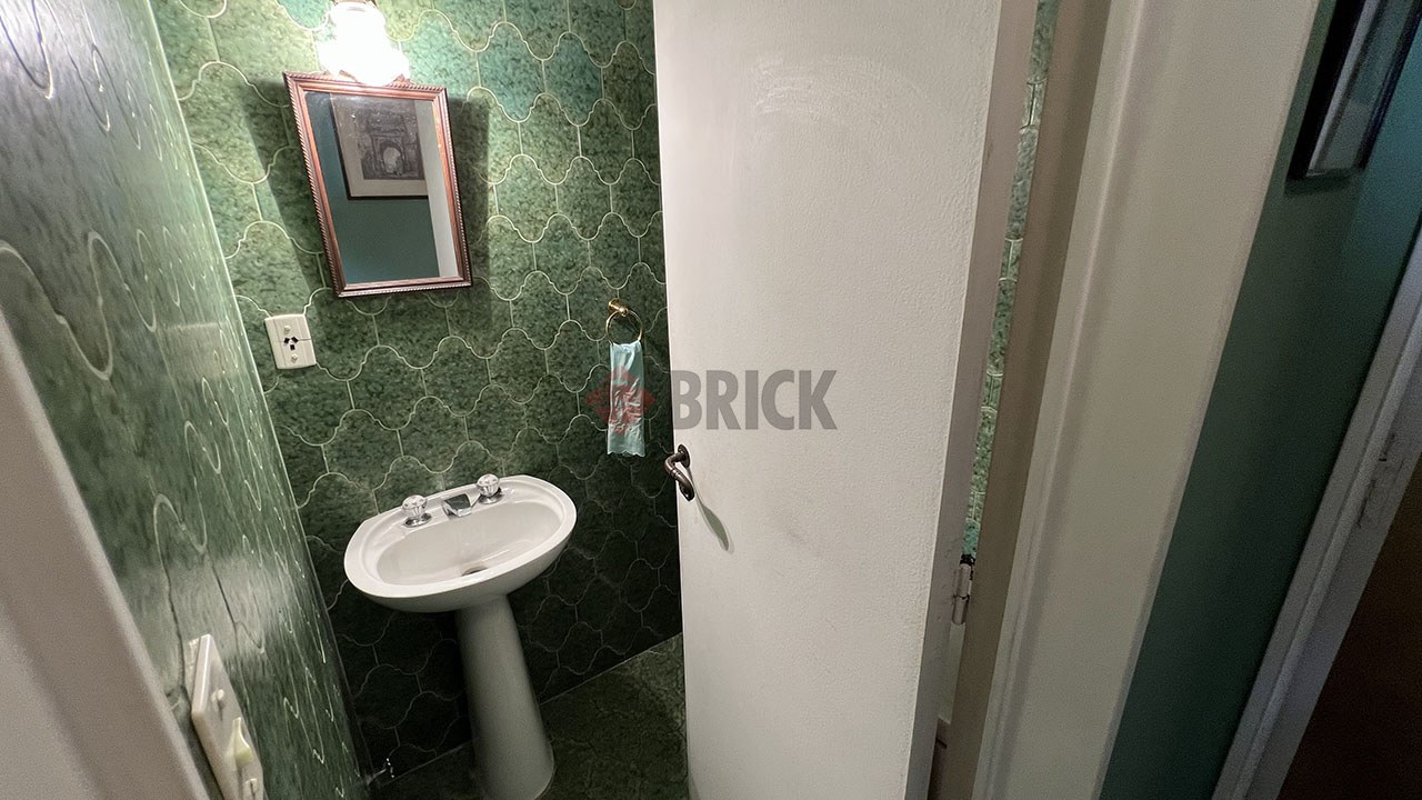 CONDE al 2200 Piso 6 8